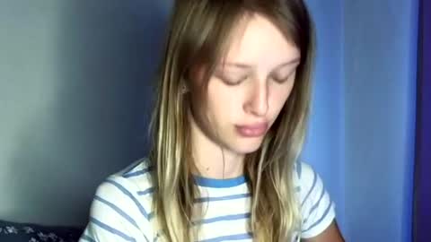 Snapshot of eva_eyre chatting on 07.27.26 Evvie online show from 07.27.26