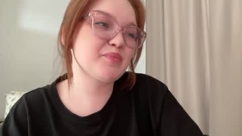 eva_kittenn online show from 06.30.26