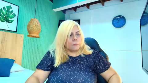 eva_love49 online show from 03.05.26