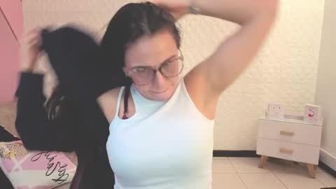 Eva  online show from 05.28.26