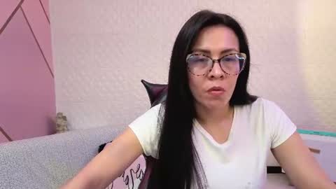 Eva  online show from 06.22.26