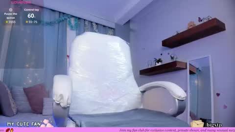eva_monet online show from 10.09.25