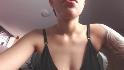 Snapshot of eva_monwalker chatting on 06.01.26 Eva cute online show from 06.01.26