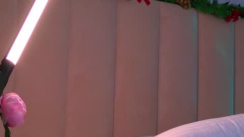 Eva online show from 12.31.24