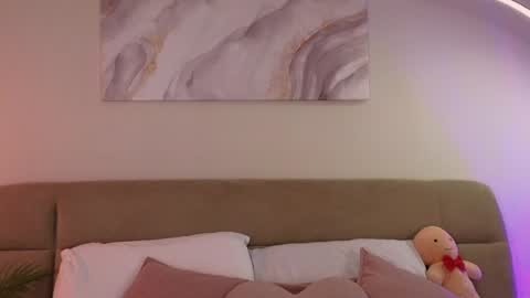 Eva online show from 01.20.25