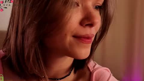 Snapshot of eva_natsumi chatting on 05.29.26 Eva online show from 05.29.26