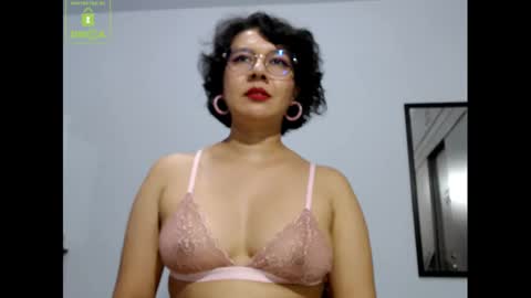 Eva online show from 12.09.24