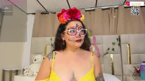 Eva  online show from 10.17.25