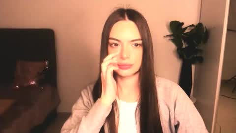 Eva online show from 04.14.26