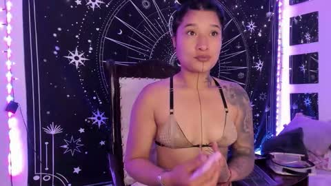 Eva  online show from 09.17.25