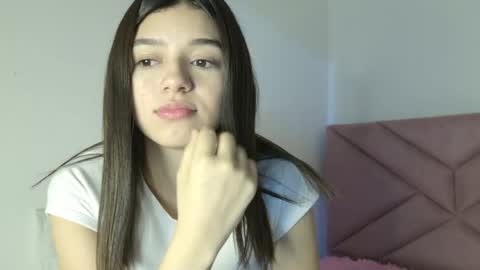 Snapshot of eva_sin18 chatting on 05.08.26 Eva Sin online show from 05.08.26