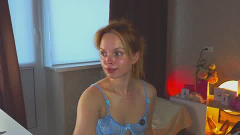 Snapshot of eva_sinn chatting on 07.03.26 Hi there i am Eva and i wish create a nice community with you so join my Ticket Show for more pleasure online show from 07.03.26