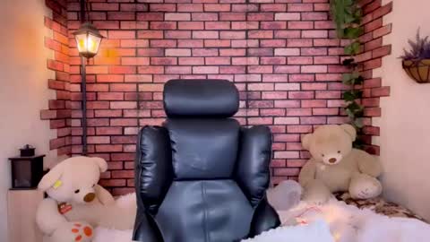 Eva online show from 02.24.26