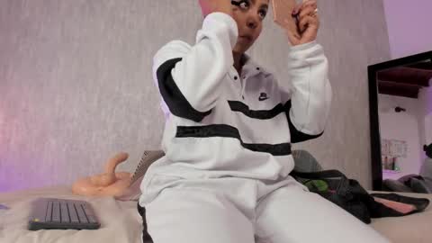 Eva online show from 11.06.25