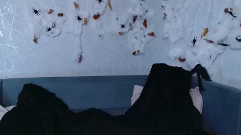 Eva online show from 10.31.25