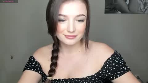 Snapshot of evaamillerr chatting on 01.17.25 Eva online show from 01.17.25