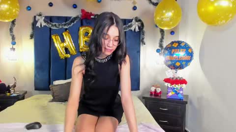 Snapshot of evaanddante chatting on 12.29.24 EvaandDante online show from 12.29.24