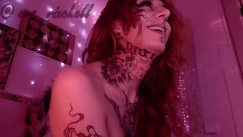 eva rixchell INSTRAGAM online show from 02.04.26