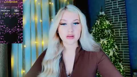 Eva  online show from 12.20.25