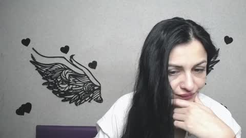EvaClarkk online show from 05.07.26