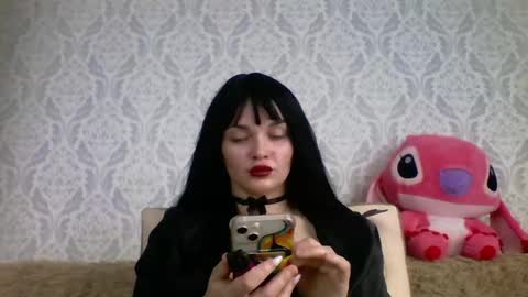 evadelicious_ online show from 06.30.26