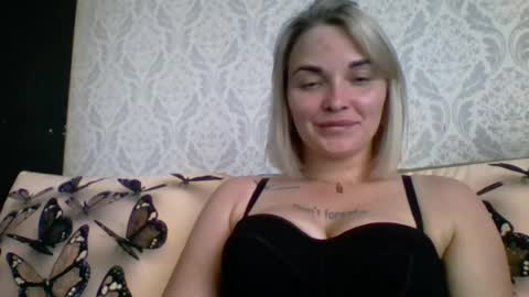 evadelicious_ online show from 07.12.26