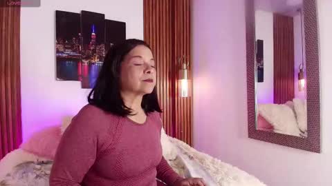 EVA GODDESS  online show from 09.22.25