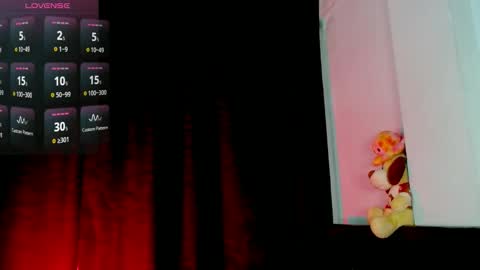 Evah Lee online show from 03.19.26