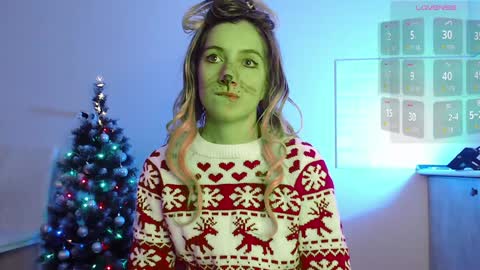 Eva online show from 12.25.24