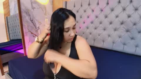  Eva  online show from 04.02.26