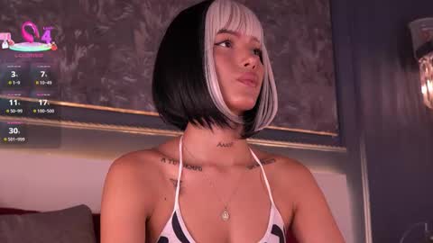 Eva Moretti online show from 10.11.25