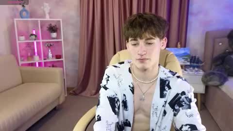 Snapshot of evan__joy chatting on 02.19.26 Evan online show from 02.19.26