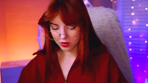 Eva  online show from 03.05.25