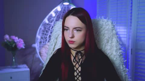 Eva  online show from 10.28.25