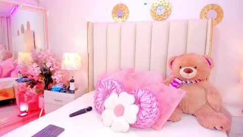 evangelin_ts online show from 02.23.26