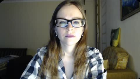 Snapshot of evangeline06 chatting on 12.15.24 YourMistress online show from 12.15.24