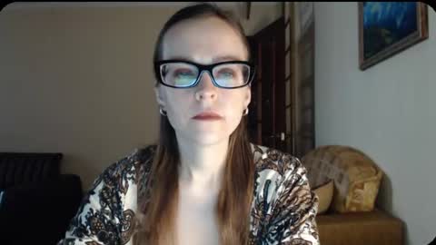 Snapshot of evangeline06 chatting on 01.22.25 YourMistress online show from 01.22.25
