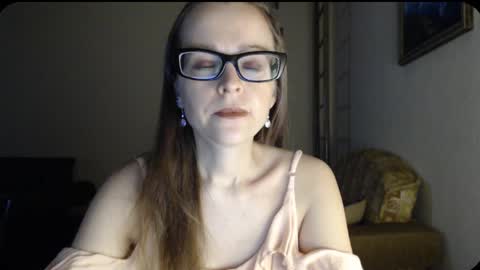 Snapshot of evangeline06 chatting on 01.29.25 YourMistress online show from 01.29.25