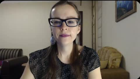 Snapshot of evangeline06 chatting on 02.07.25 YourMistress online show from 02.07.25