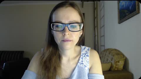 Snapshot of evangeline06 chatting on 02.10.25 YourMistress online show from 02.10.25