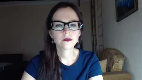 Snapshot of evangeline06 chatting on 10.23.25 YourMistress online show from 10.23.25