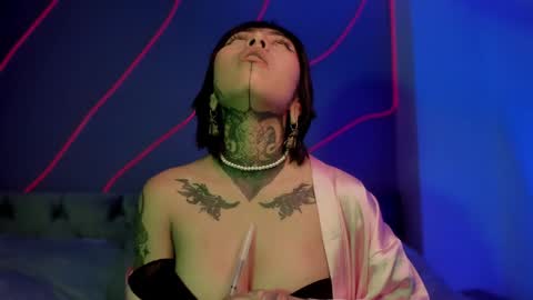 Eva online show from 12.04.24