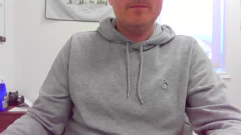 Snapshot of evans008 chatting on 04.28.26 EvanS online show from 04.28.26