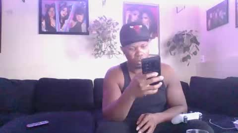 evanschris2048 online show from 11.05.25