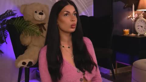 EvaRhea online show from 02.20.26