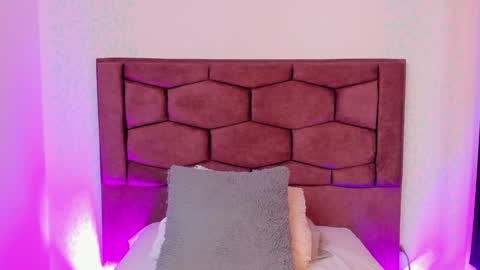 EVARITZ online show from 01.12.25