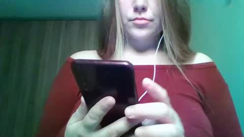 evasapples2026 online show from 04.06.26