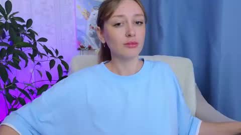 Snapshot of evashiny_ chatting on 06.24.26 Eve online show from 06.24.26