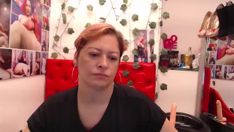 Eva Twiss online show from 02.25.25