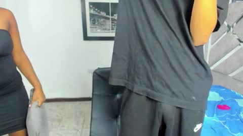 Eva And Emmanuel online show from 10.11.25